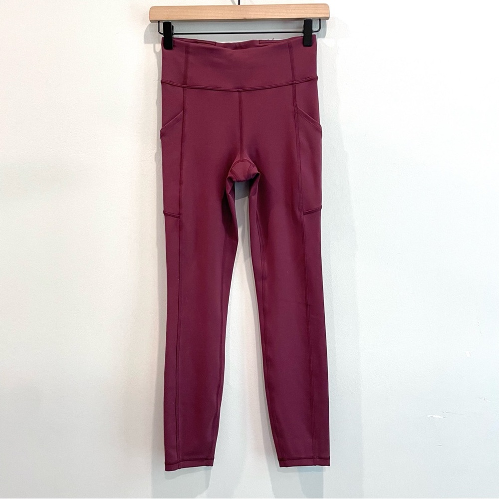 Lululemon Invigorate Phone Pocket Crop Legging Pants